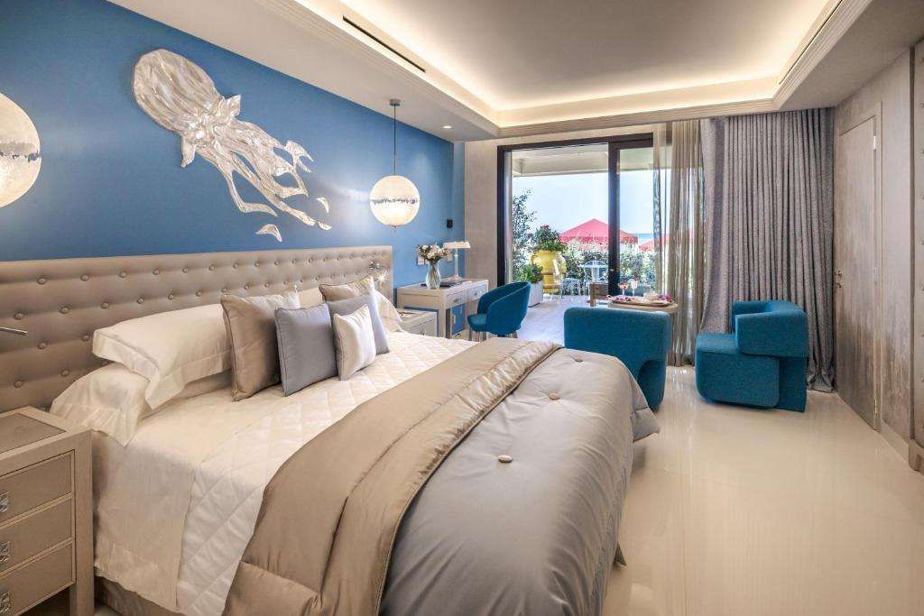 Cala Beach Resort