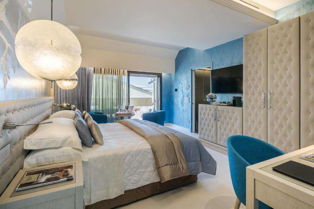 Cala Beach Resort