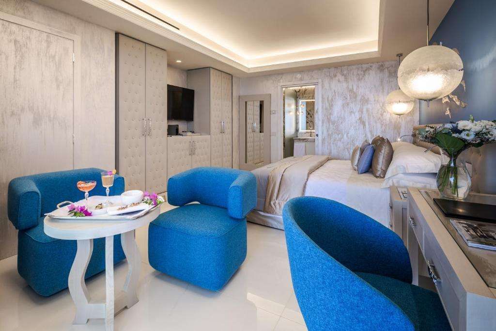 Cala Beach Resort