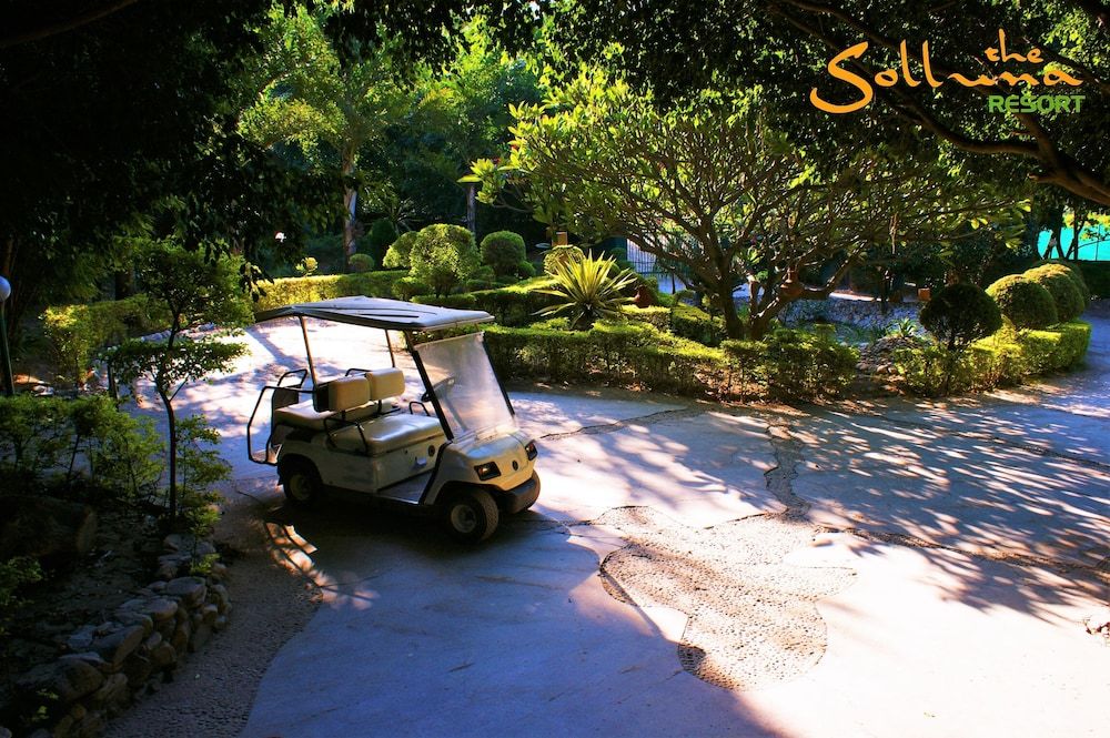 The Solluna Resort Corbett