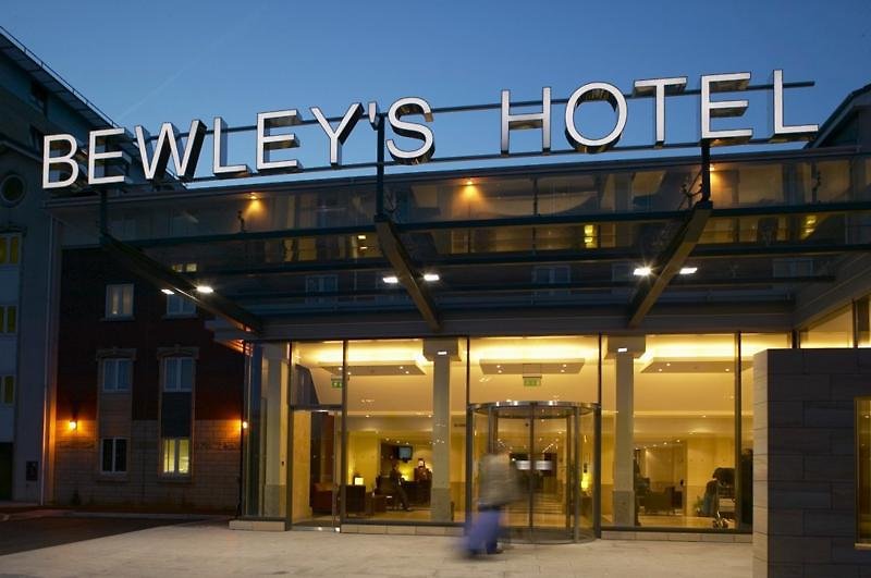 Clayton Hotel Manchester Airport