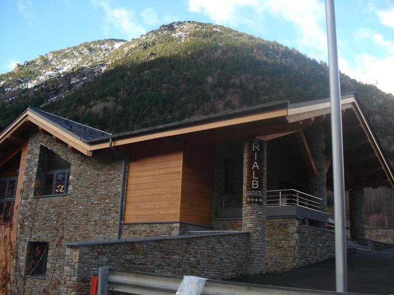 Aparthotel Rialb