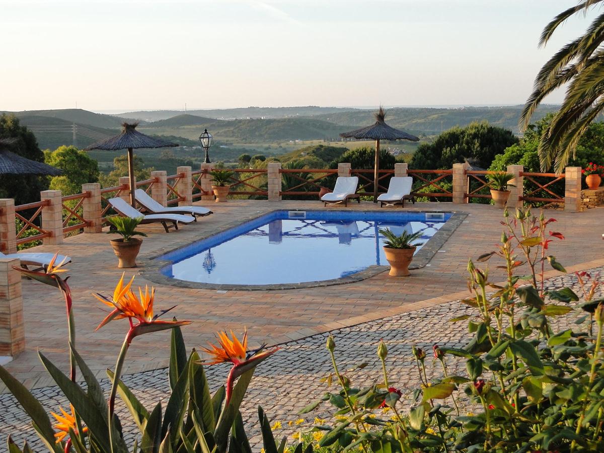 Monte da Bravura - Green Resort