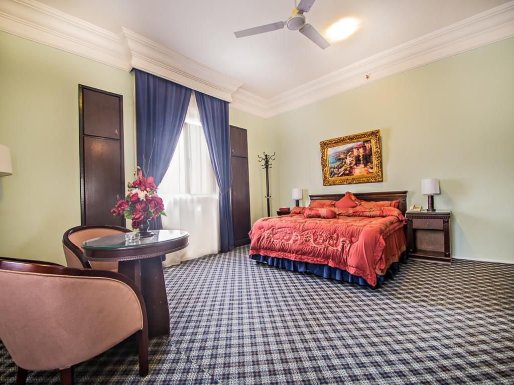Prestige Hotel