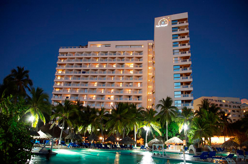 Park Royal Beach Ixtapa