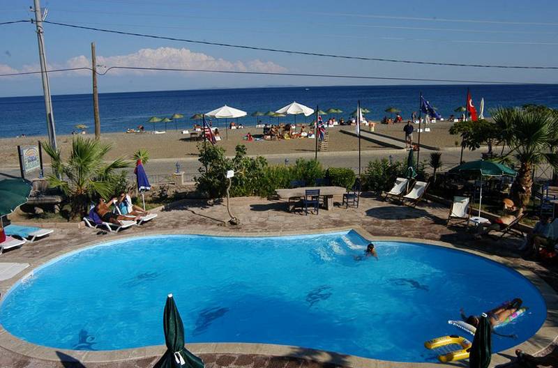 Assos Eden Beach