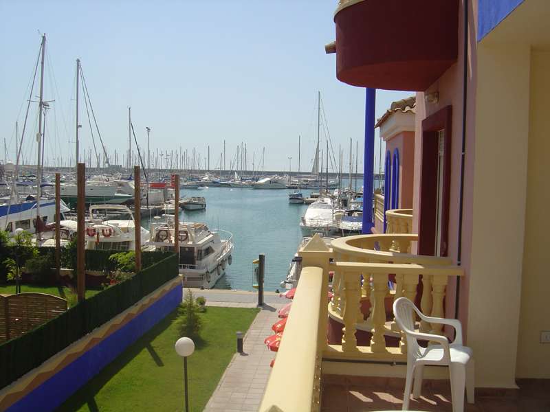 Apartamentos Marina Internacional