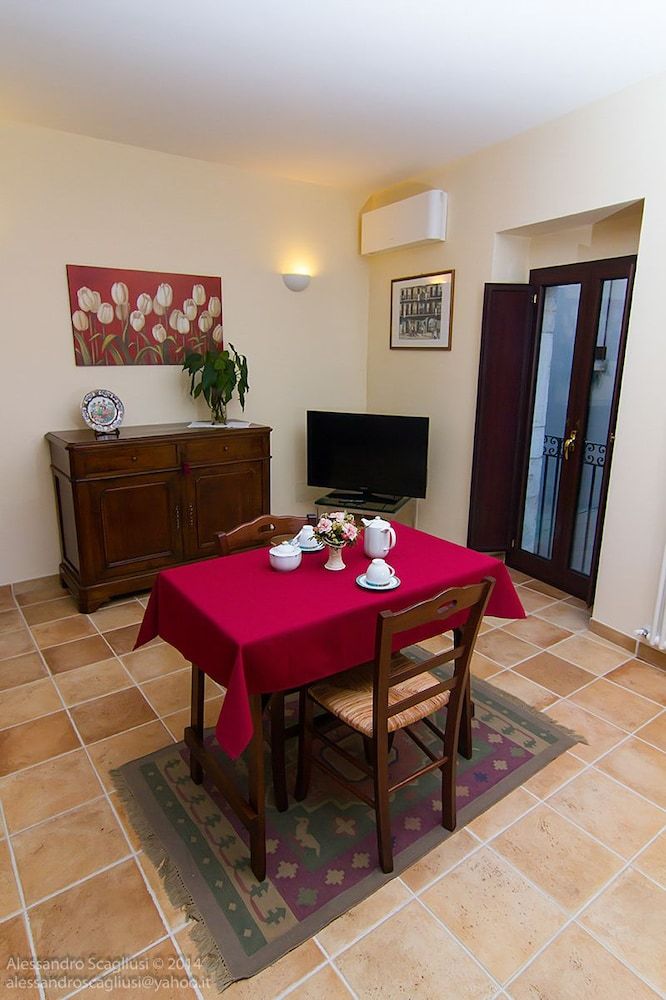 Conte Orsini B&B
