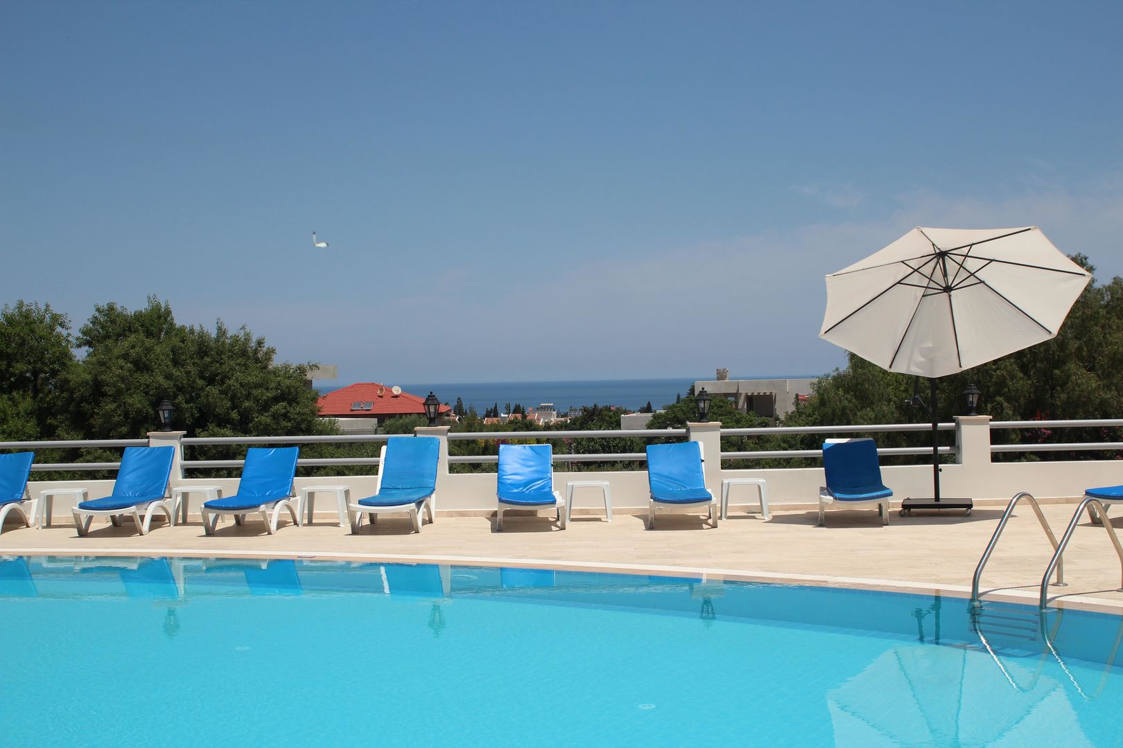 Bellapais Oasis Hotel