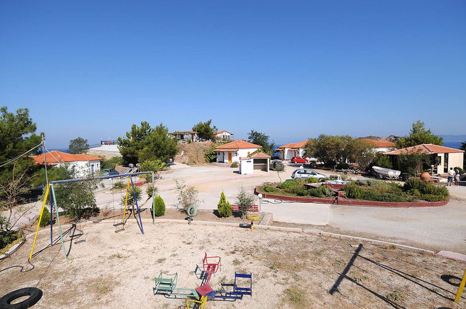 Anaxos Hill Village