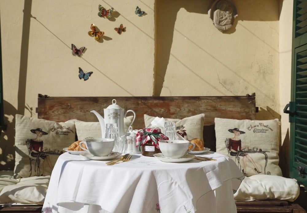 B & B Peverello
