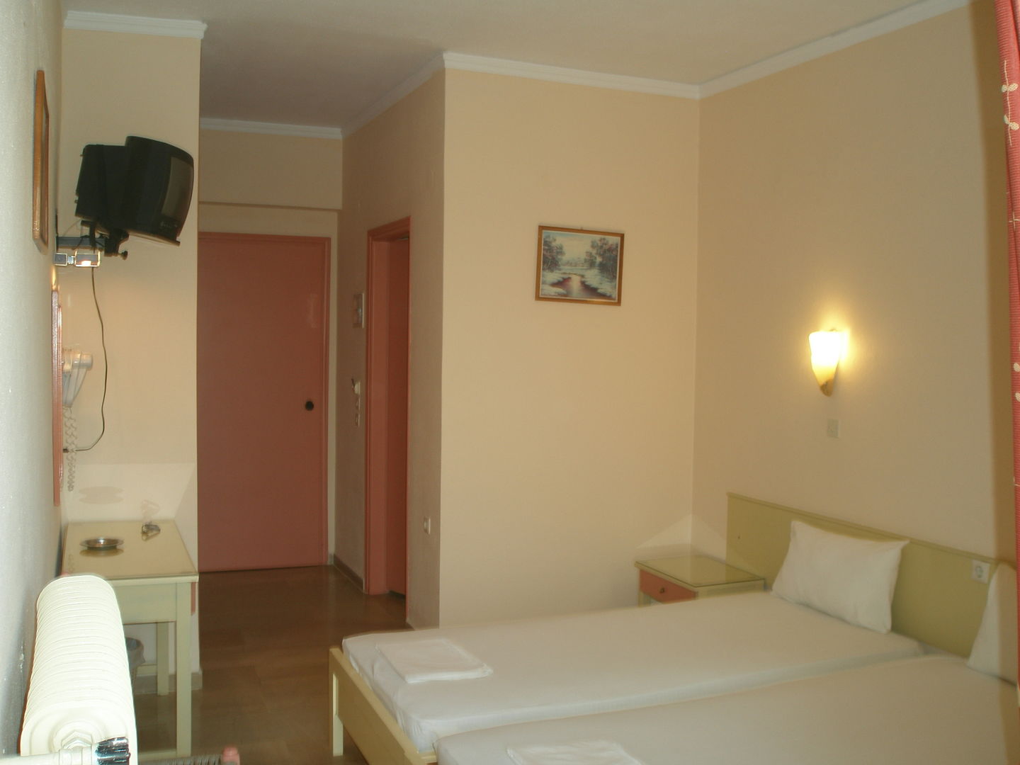 Brati - Arcoudi Hotel