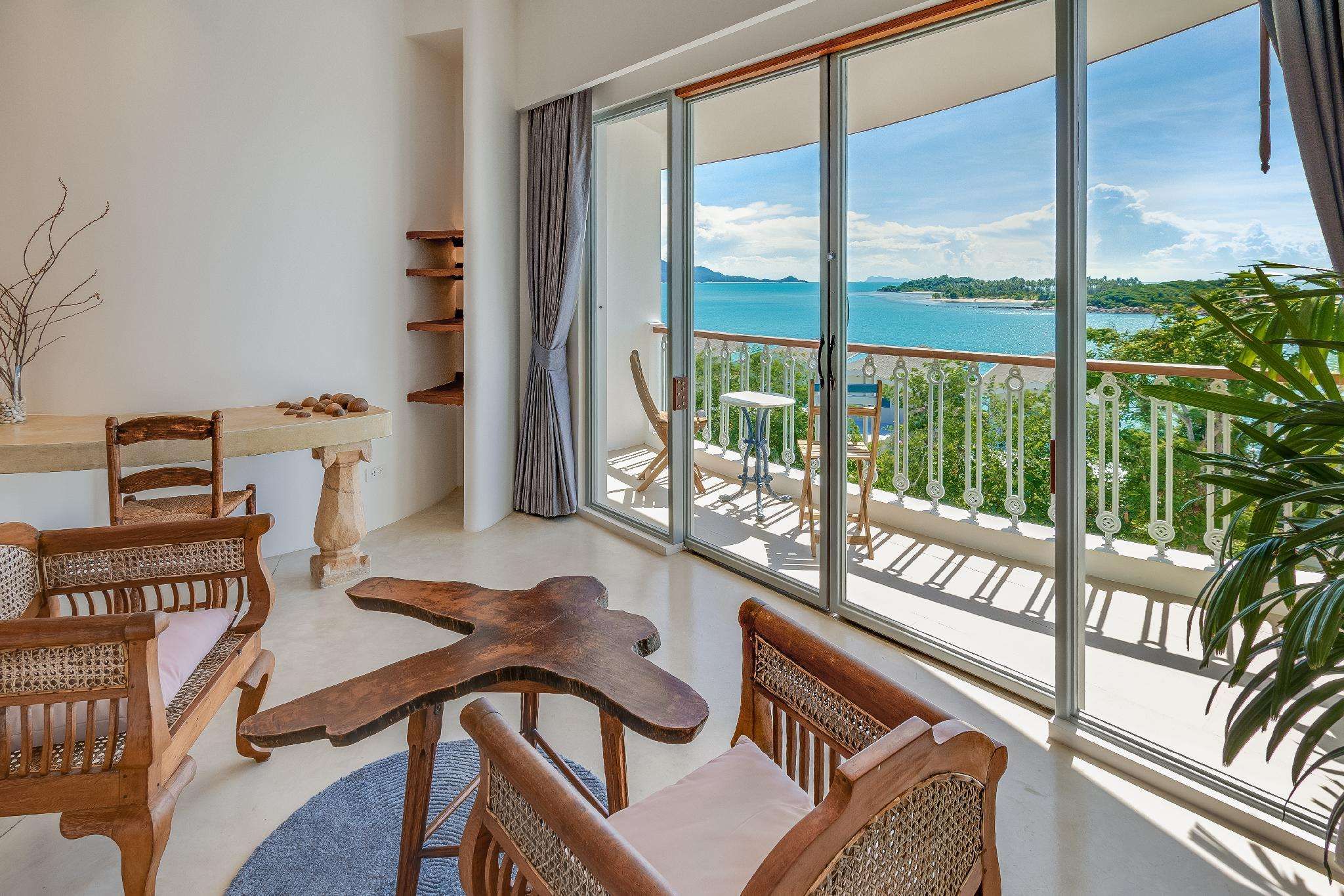 Ampersand Resort