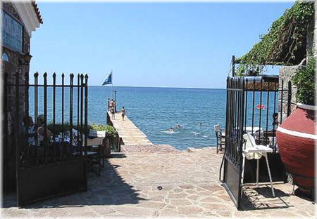 Olive Press Hotel & Apartments