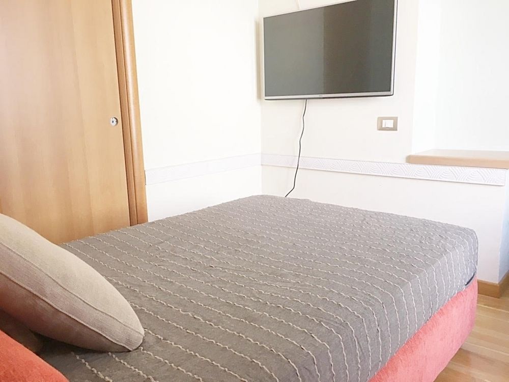 Gramsci Apartments