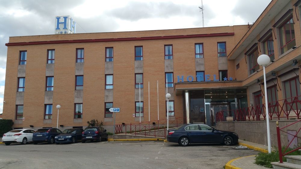 Hotel Humanes