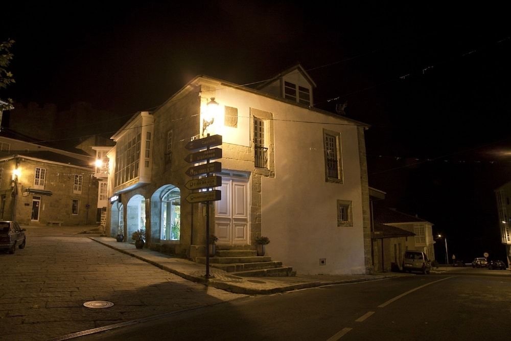Casa de Caldelas