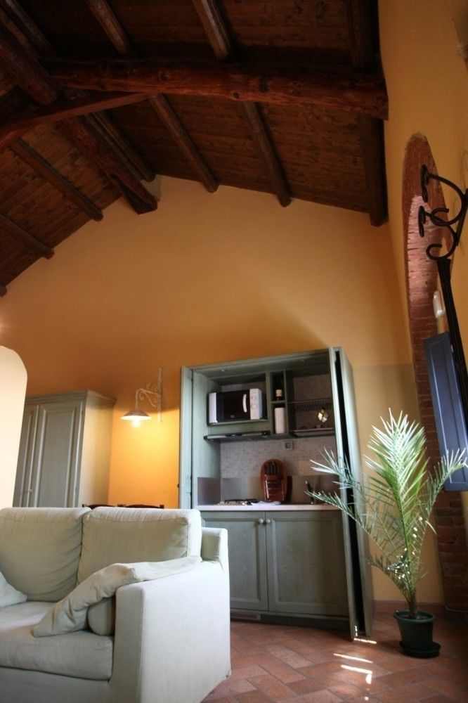 Le Serre Suites & Apartments