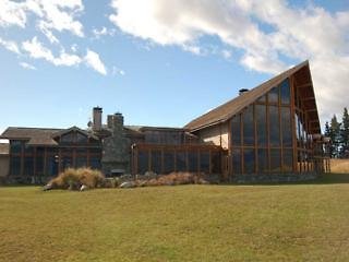 Fiordland Lodge