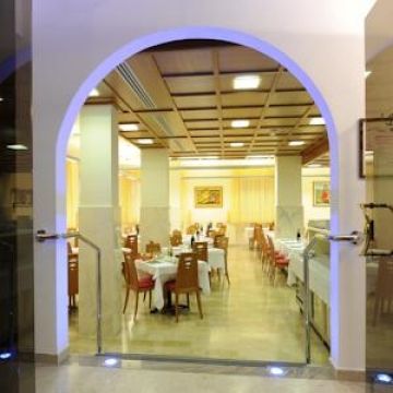 Hotel Adler