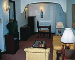 Rolla Suites Hotel