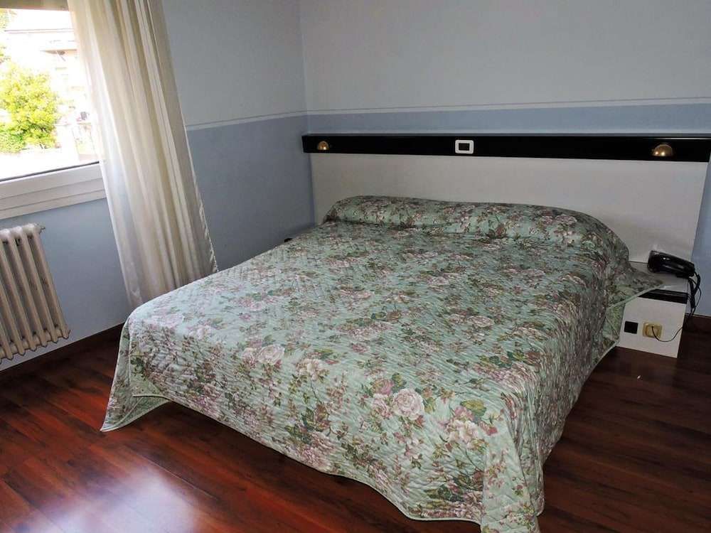 Capri Hotel