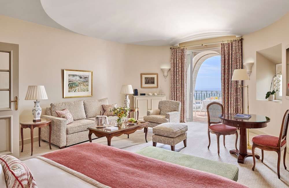Chateau Saint-Martin & Spa