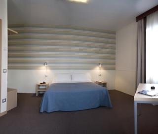 Key Hotel