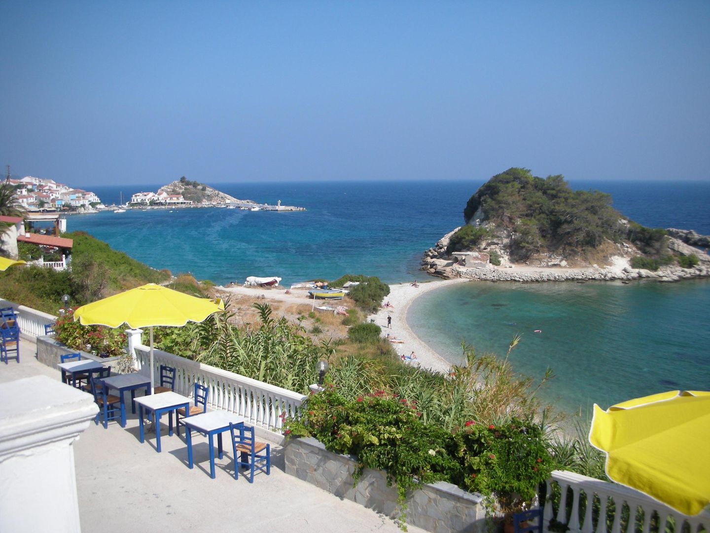 Sunrise Beach Hotel