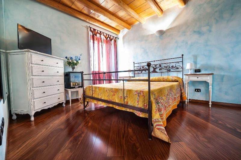 Villa Pace