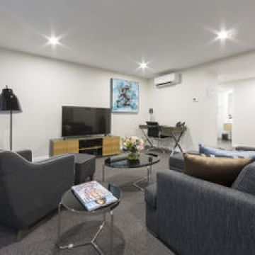 Avenue Hotel Canberra