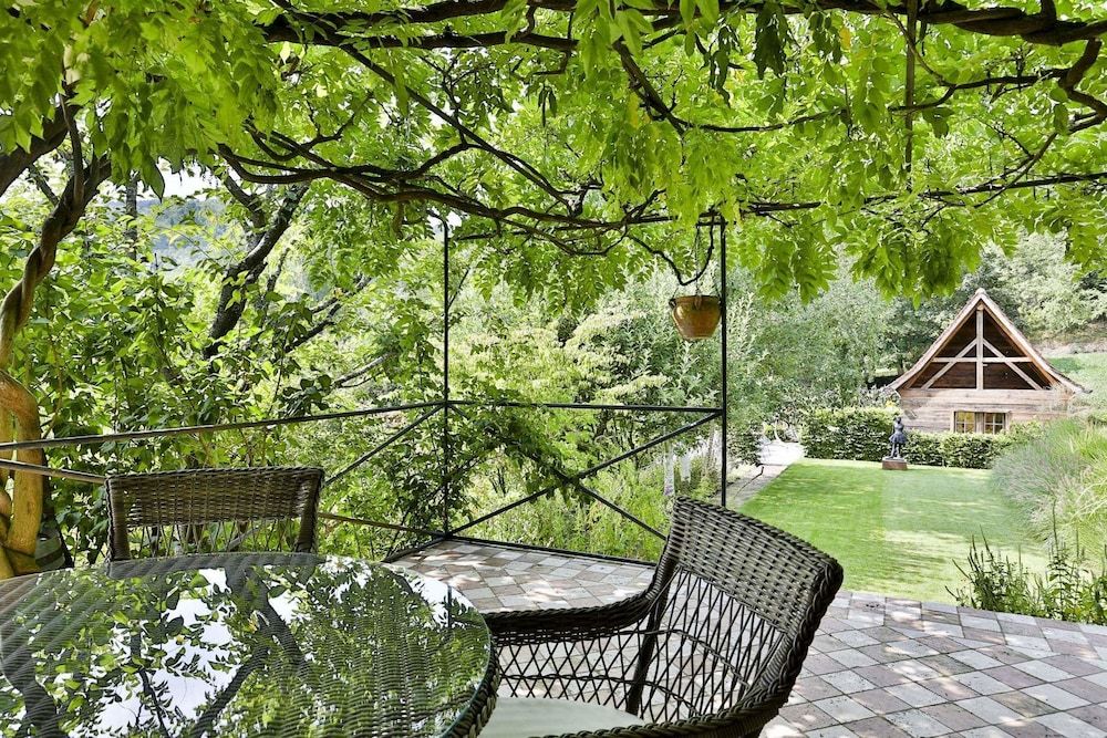 B Cottage