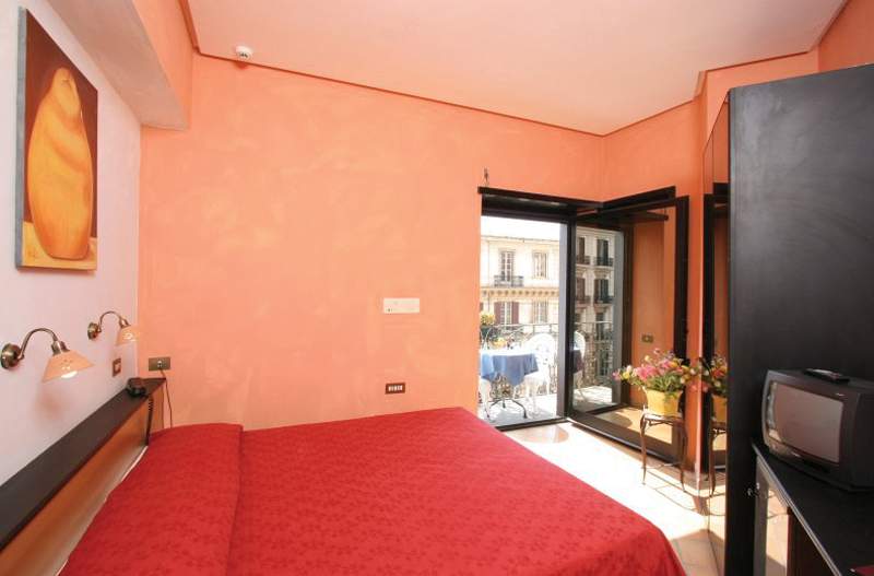 Hotel Airone