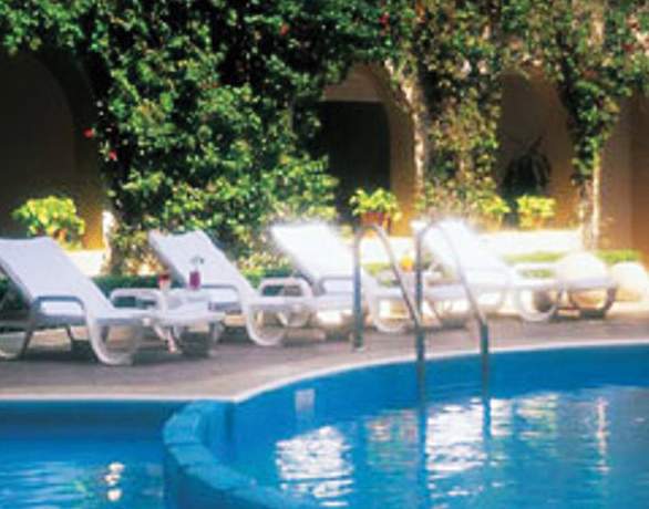 Fiesta Inn Monterrey Valle