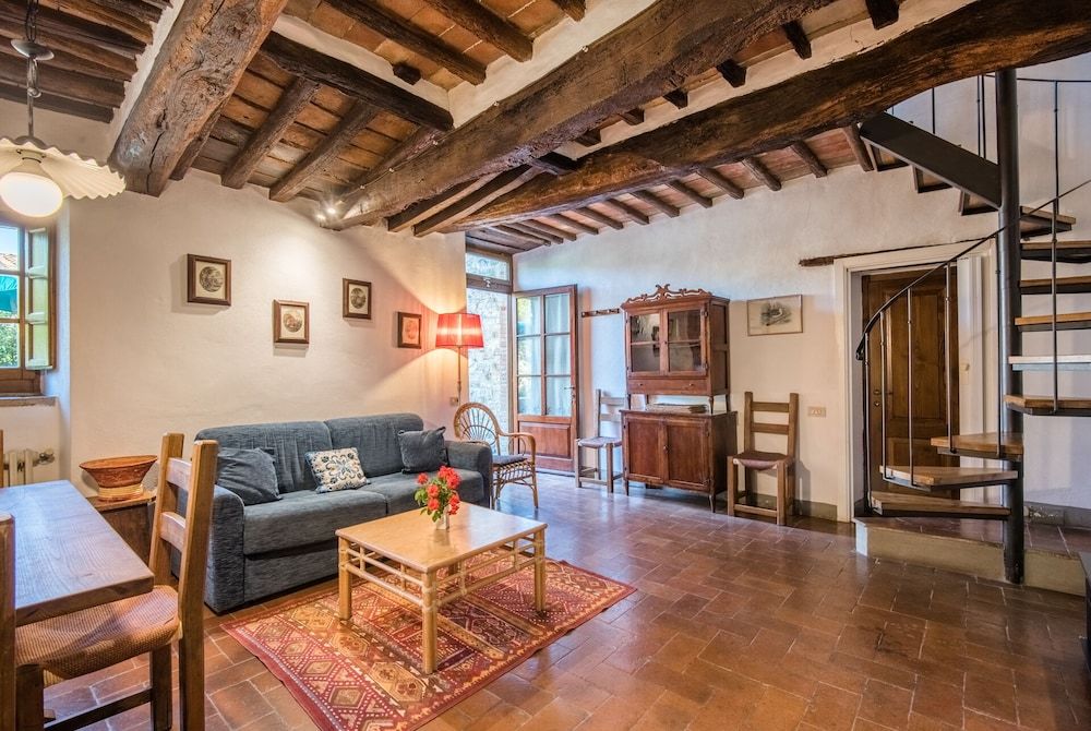 Agriturismo La Ferrozzola
