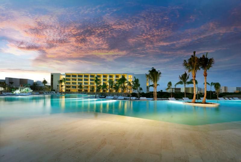 Grand Palladium Select Costa Mujeres