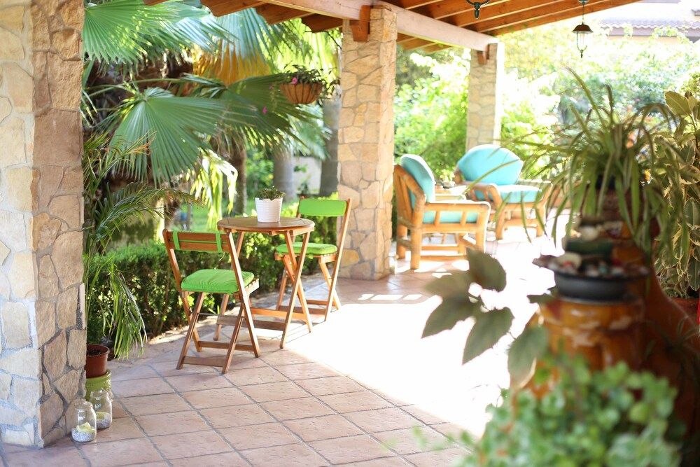 Il Giardino delle Jacaranda