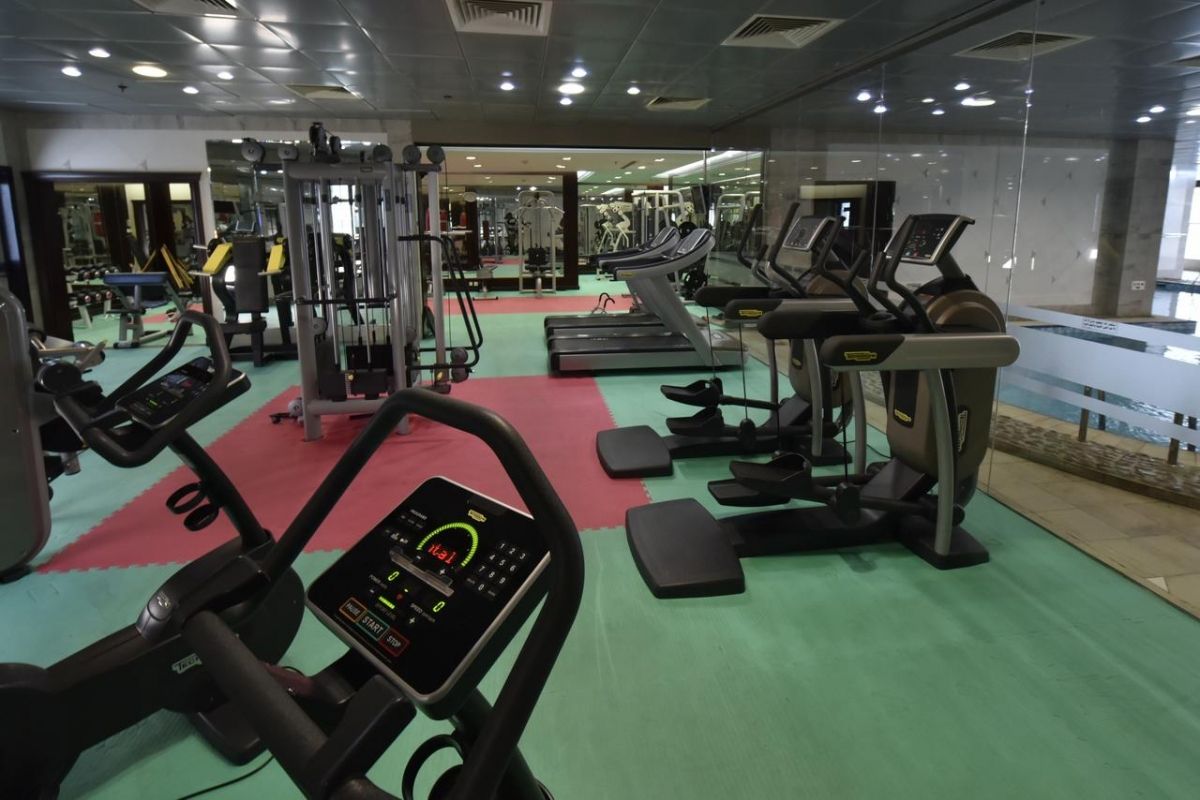 Awaliv International Hotel