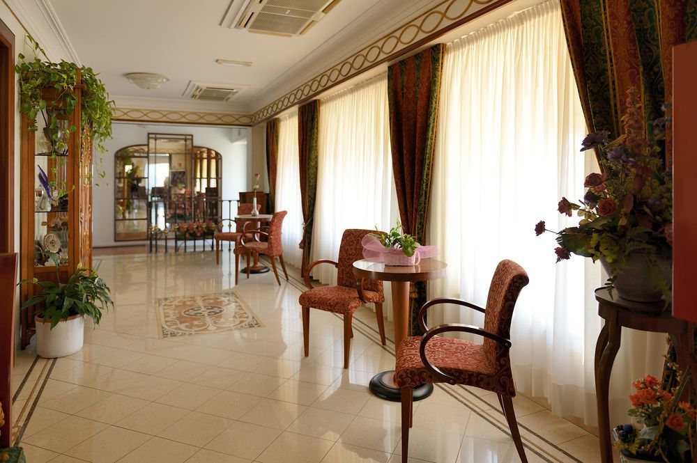 Hotel Capri & Residence