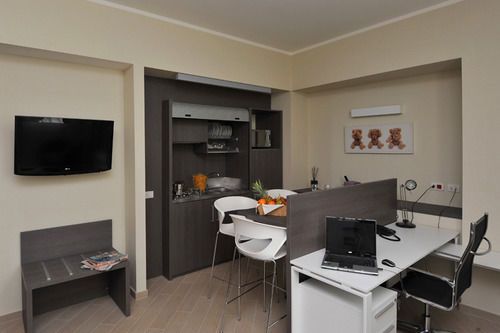 CHC Business Residence