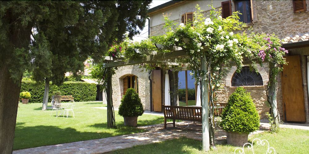 Podere Le Mezzelune