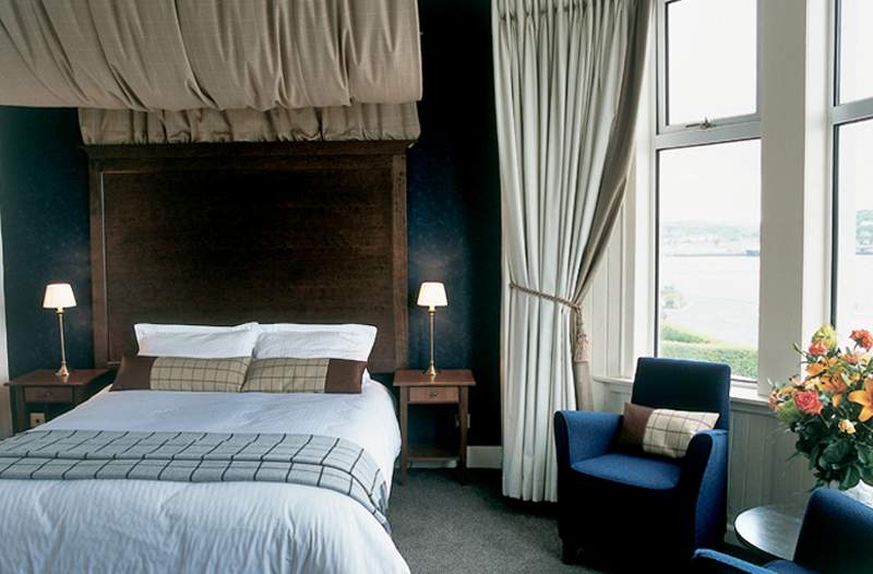 Muthu Queens Hotel