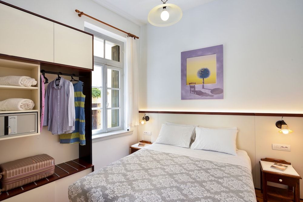 Silde Studios Apartments