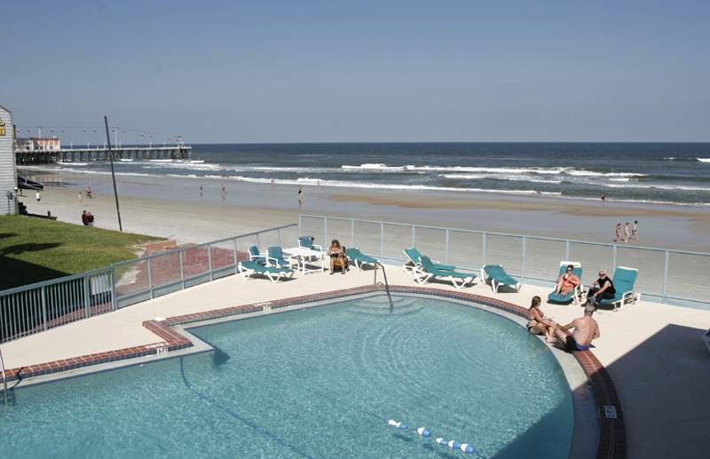 Sandals Inn