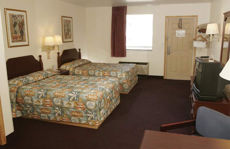 Sandals Inn