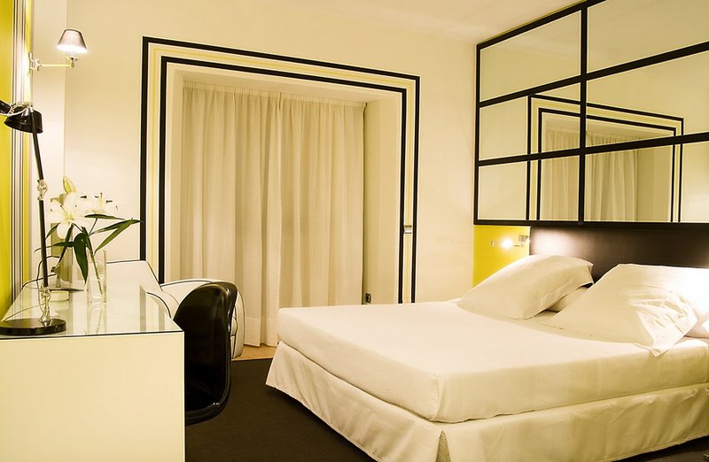 Mariposa Hotel