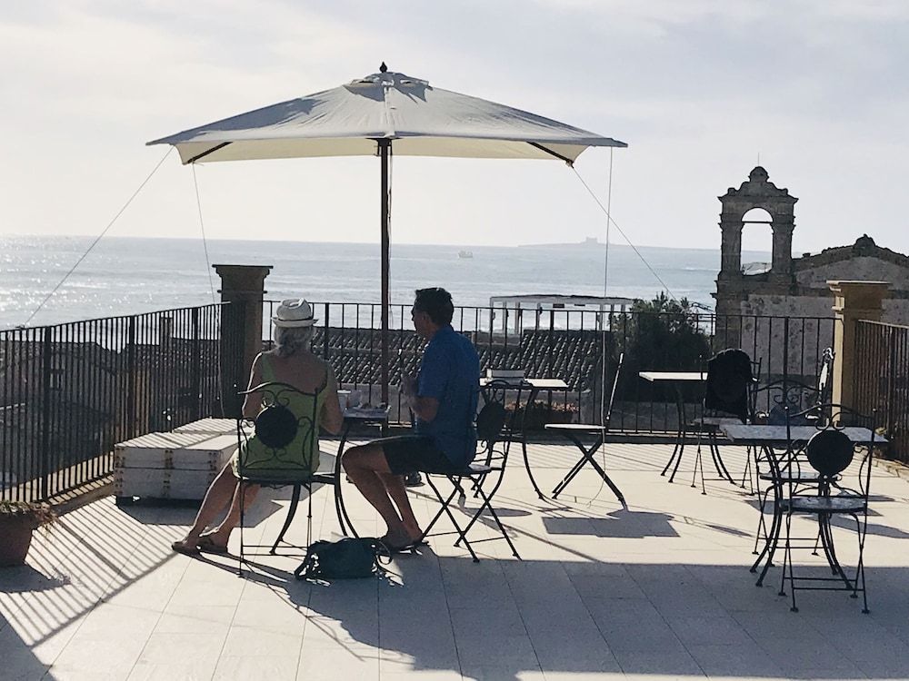 Regina Margherita B&B