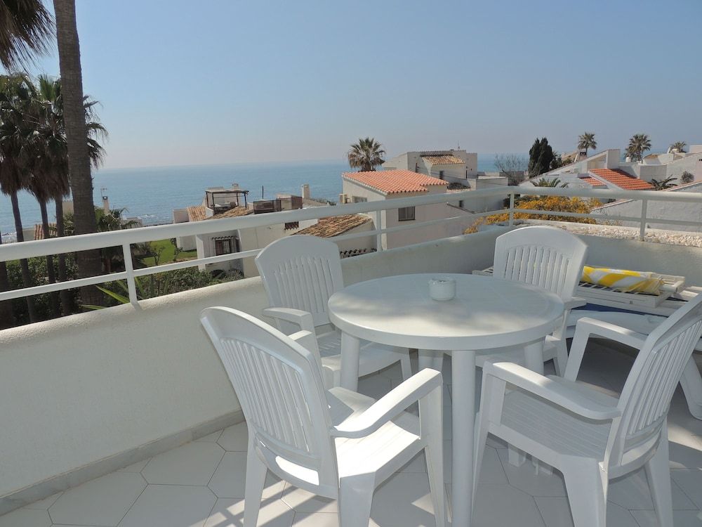 Miraflores Beach & Country Club