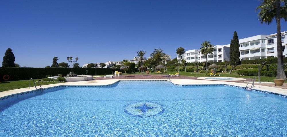 Miraflores Beach & Country Club