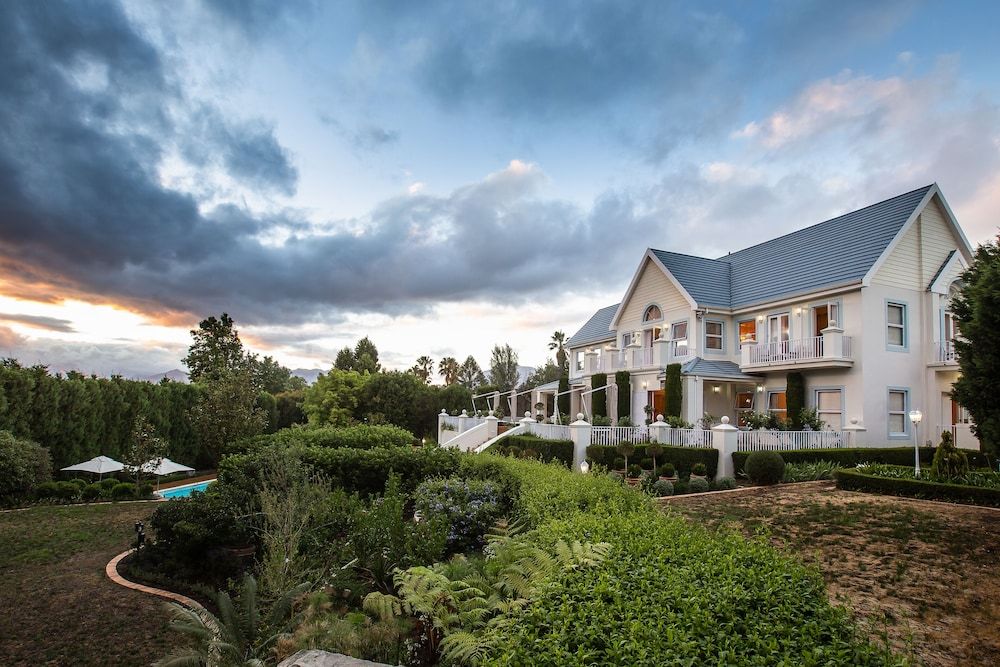The Light House Boutique Suites